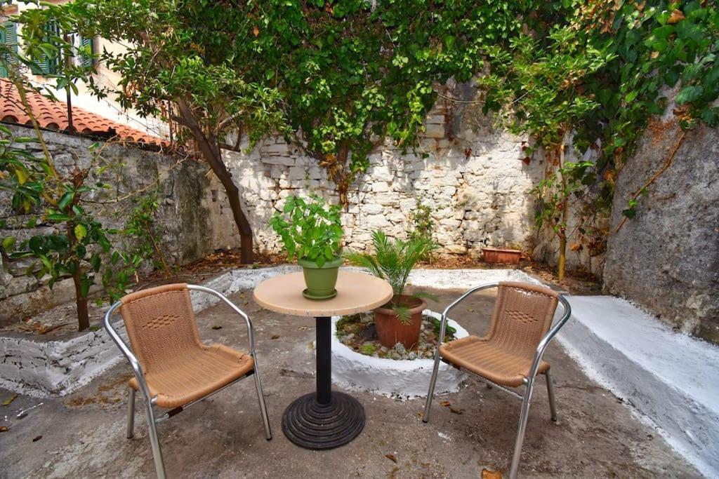 Traditional House With Ivy Garden Corfu  Zewnętrze zdjęcie